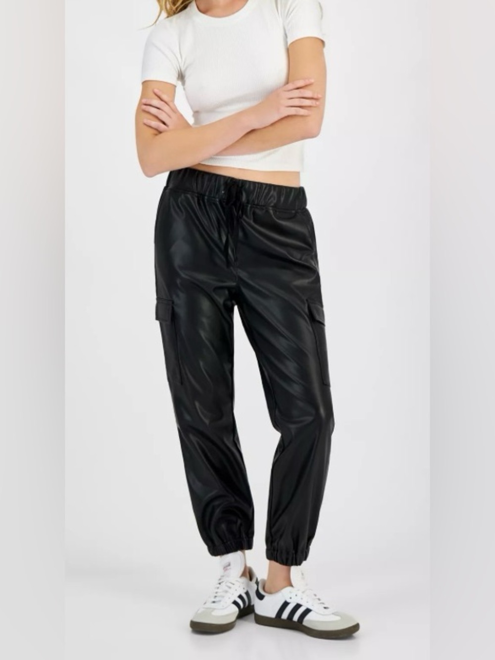 Tinseltown Black Cargo Jogger Pants - Picture 2 of 12
